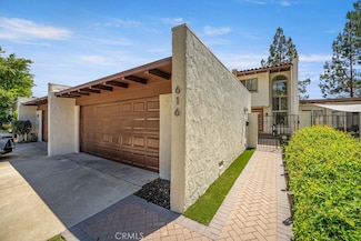 616 Knollview Ln, Thousand Oaks, CA 91360