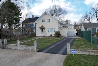 12 Warren Ave, North Providence, RI 02911
