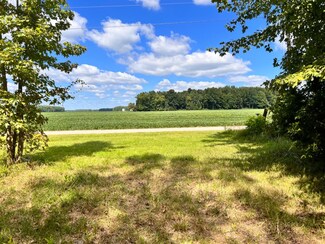 7590 S Us Highway 421, Versailles, IN 47042