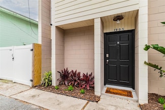 1905 E Mulberry Dr Unit 2, Tampa, FL 33604