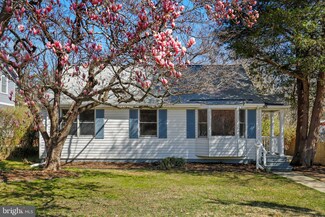 6712 Westcott Rd, Falls Church, VA 22042