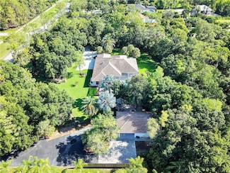 5410 Mahogany Ridge Dr, Naples, FL 34119