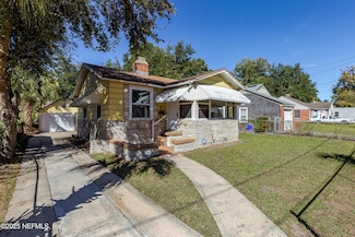 569 W 49th St, Jacksonville, FL 32208