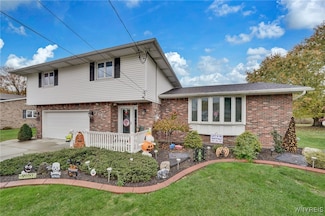 182 Messer Ave, Depew, NY 14043