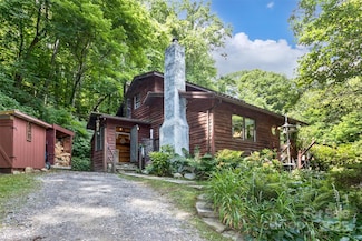 557 Tumbling Fork Rd, Waynesville, NC 28785