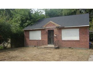 1015 Pearce St, Memphis, TN 38107
