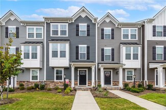 205 Fost Blvd, Moyock, NC 27958