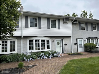 3 Meadowlawn Dr Unit 14, Mentor, OH 44060