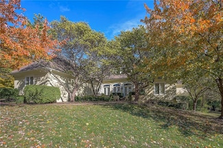 16911 Meadow Ln, Village of Loch Lloyd, MO 64012