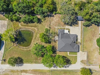 1302 Rose Hill Rd, Terrell, TX 75160