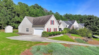 6434 Mossy Boulder Dr, Flowery Branch, GA 30542