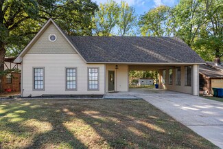 2455 Tyler St, Conway, AR 72034