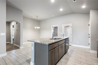 6100 NW Silas St, Bentonville, AR 72713
