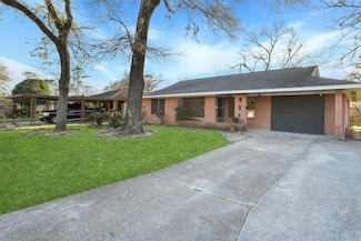 10415 Rockaway Dr, Houston, TX 77016