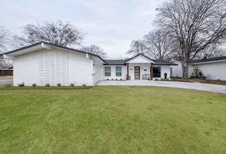 3003 Satsuma Dr, Dallas, TX 75229