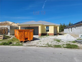 1112 Hamilton St, Immokalee, FL 34142