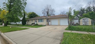 701 10th St NE, Austin, MN 55912