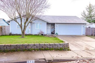 580 N 10th Place, Aumsville, OR 97325