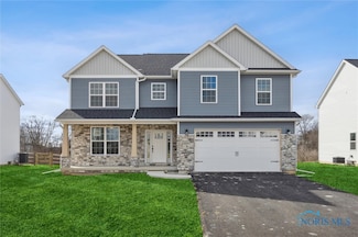4920 Buckeye Dr, Monclova, OH 43542