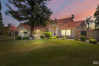 9717 Willow Oak Ct, Bakersfield, CA 93311