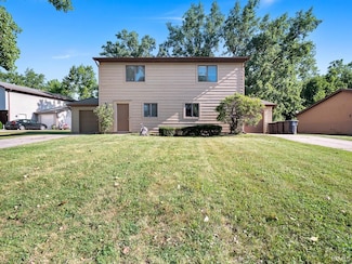 2310-2312 Versailles Village Place, Fort Wayne, IN 46808