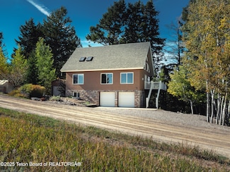 3750 Grandview Dr, Tetonia, ID 83452