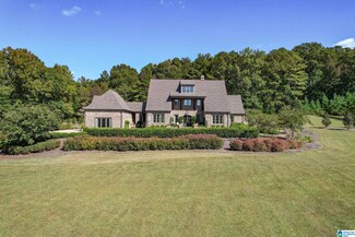 327 Forest Ln, Leeds, AL 35094
