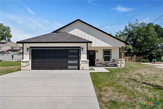 502 N Mignonette St, Kosse, TX 76653