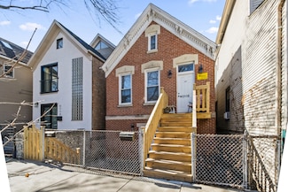 2118 N Hoyne Ave Unit 1, Chicago, IL 60647