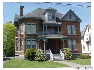 8 Rickard St, Cortland, NY 13045