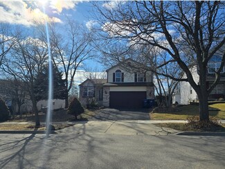 2607 Sycamore Dr, Waukegan, IL 60085