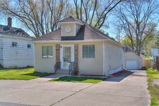 230 Amos St, Jackson, MI 49203