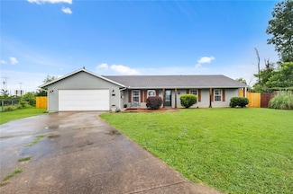 821 N 12th Terrace, Rogers, AR 72756