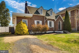 411 Eisenbrown St, Reading, PA 19605