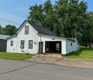 101 Summer St N, Pierz, MN 56364