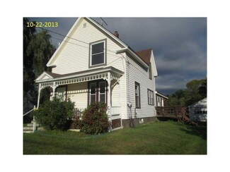257 Madawaska Ave, Pittsfield, ME 04967