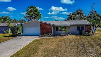 8601 139th St, Seminole, FL 33776