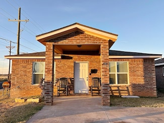 3301 E Dartmouth St, Lubbock, TX 79403