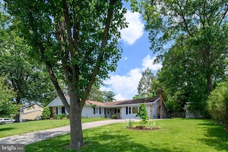2627 Kennison Ln, Bowie, MD 20715
