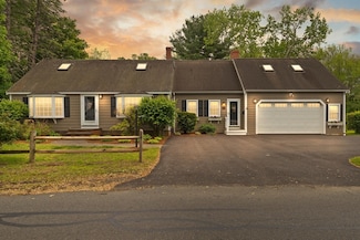 14 Prince St, Danvers, MA 01923