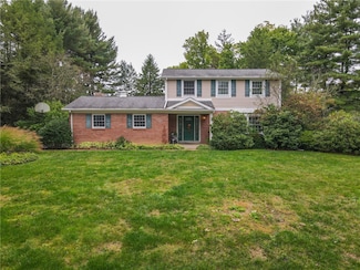 129 Duncan Cir, Beaver, PA 15009