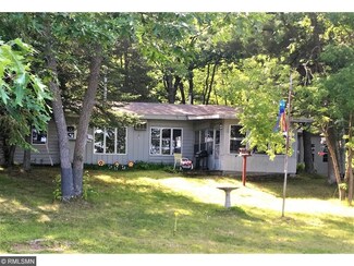 1828 W Five Point Lake Rd NW, Hackensack, MN 56452