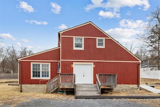 37 St Georges Ave, Monroe, NY 10950