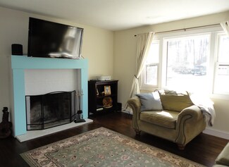 20 Valhalla Dr, Milford, NH 03055