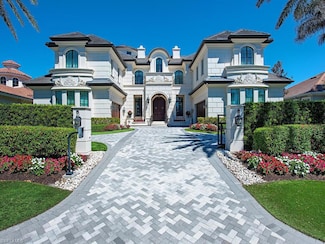 233 Mermaids Bight, Naples, FL 34103