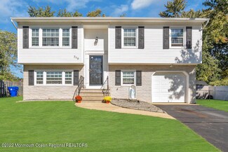 589 California Ave, Brick, NJ 08724
