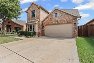 784 Red Elm Ln, Fort Worth, TX 76131