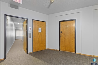 4601 S Oxbow Ave Unit 206, Sioux Falls, SD 57106