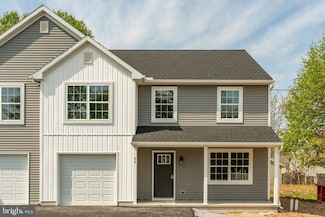 313 Water St, Annville, PA 17003