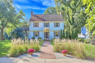 1201 W Charles St, Champaign, IL 61821